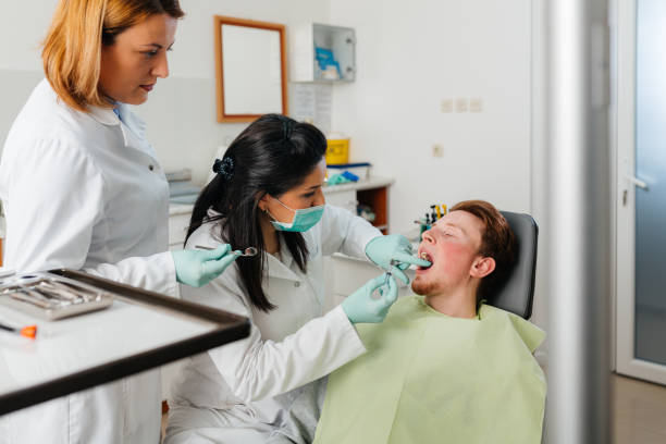 Best Broken or Cracked Tooth Emergency Dentist in Mayodan, NC